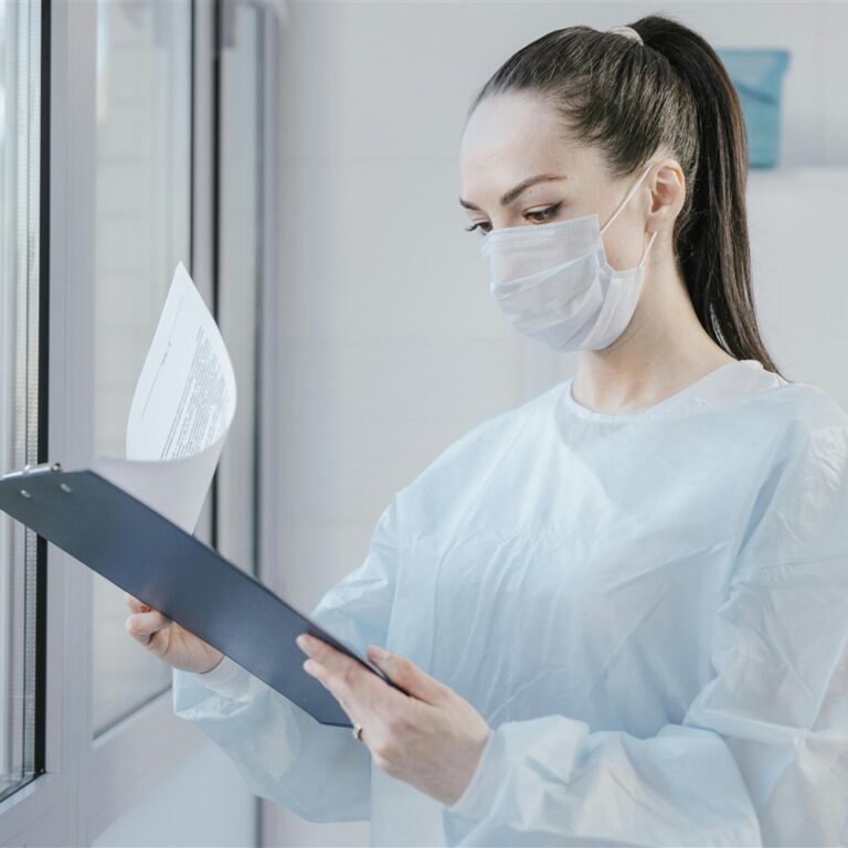 medical-physician (1500 x 1000)